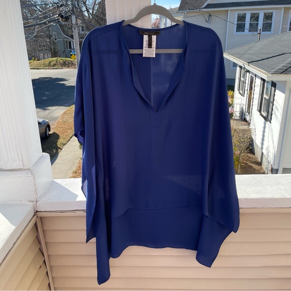 BCBGMaxAzria Neda High-Low Top in Blue Size M/L - Picture 2 of 12